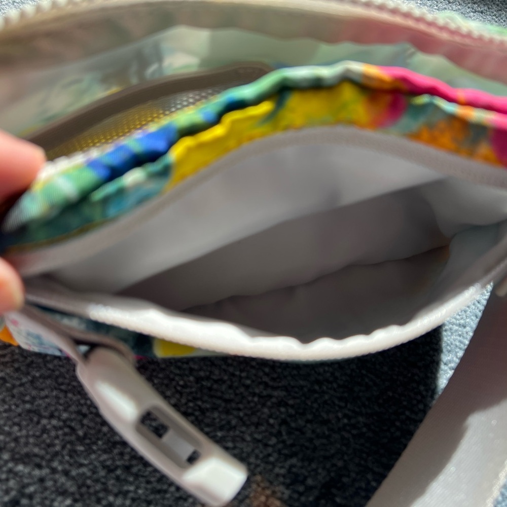 Lululemon Athletica Multicolor Abstract Colors Belt Bag crossbody - Picture 6 of 7